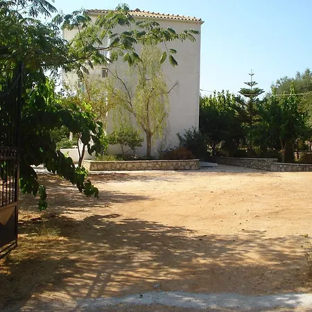 Santa Maria Áyios Nikítas